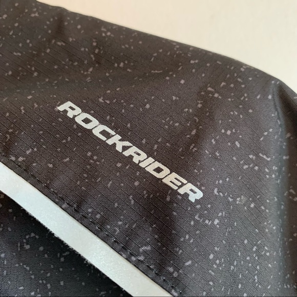 Décathlon Rain shell running jacket New! - Picture 14 of 14